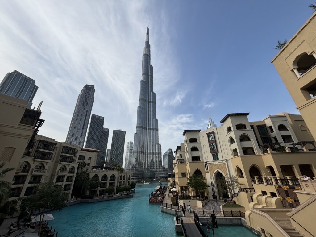 Burj Khalifa visto do Souk Al Bahar